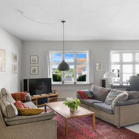 Rosamunde - 350m From The Sea By Interhome